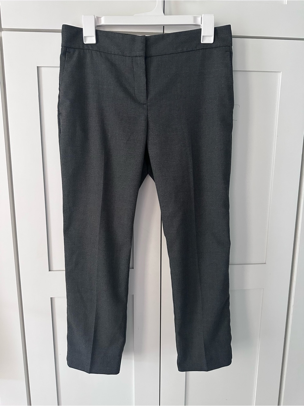 Ann Taylor Straight-Leg Dress Pants in Charcoal